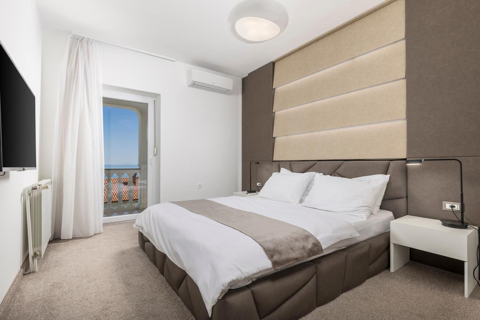 Villa Garden Apartment With Pool オパティヤ エクステリア 写真