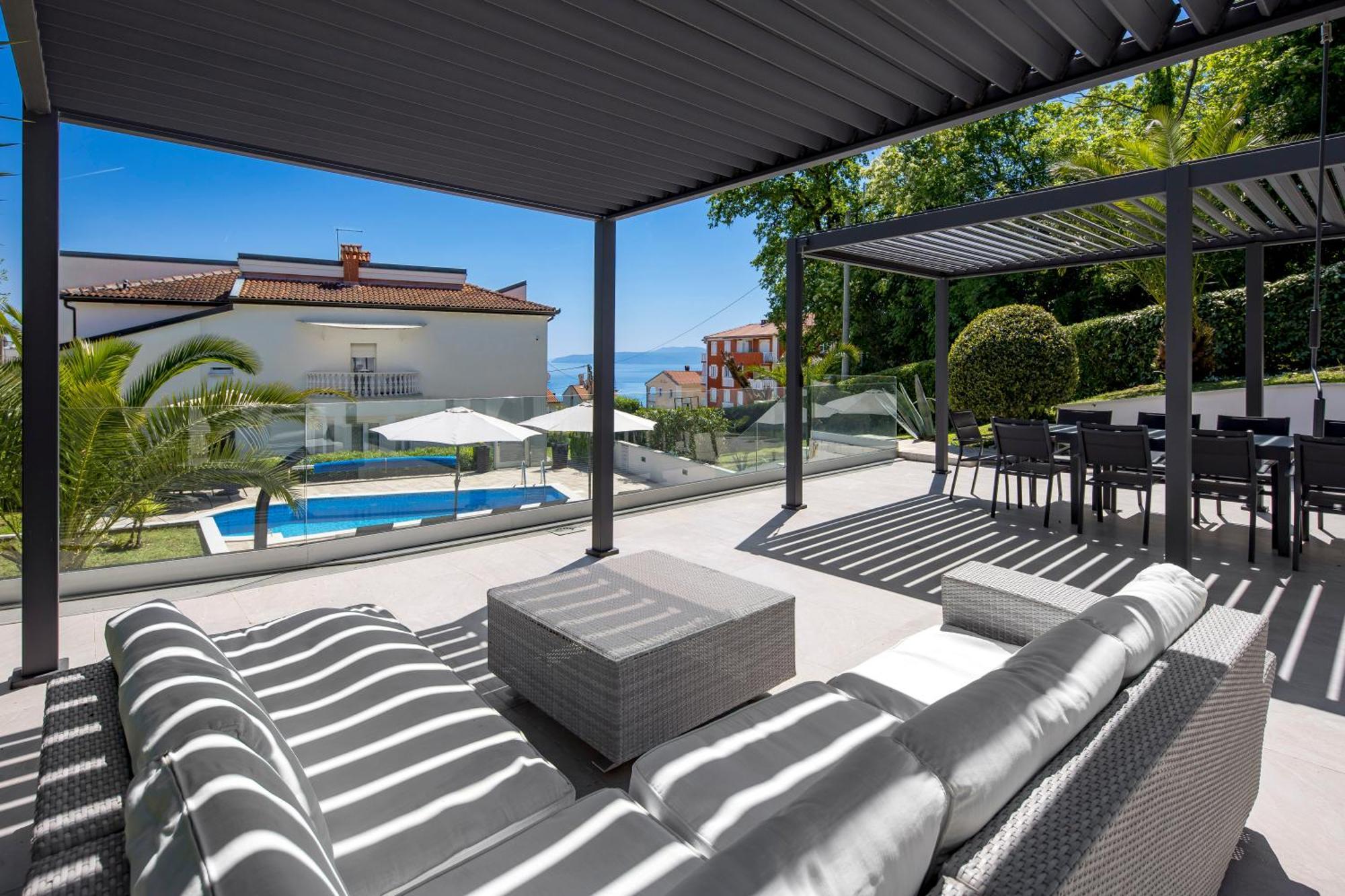 Villa Garden Apartment With Pool オパティヤ エクステリア 写真