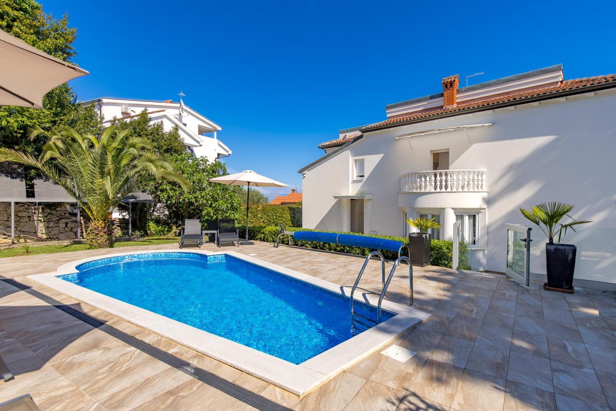 Villa Garden Apartment With Pool オパティヤ エクステリア 写真