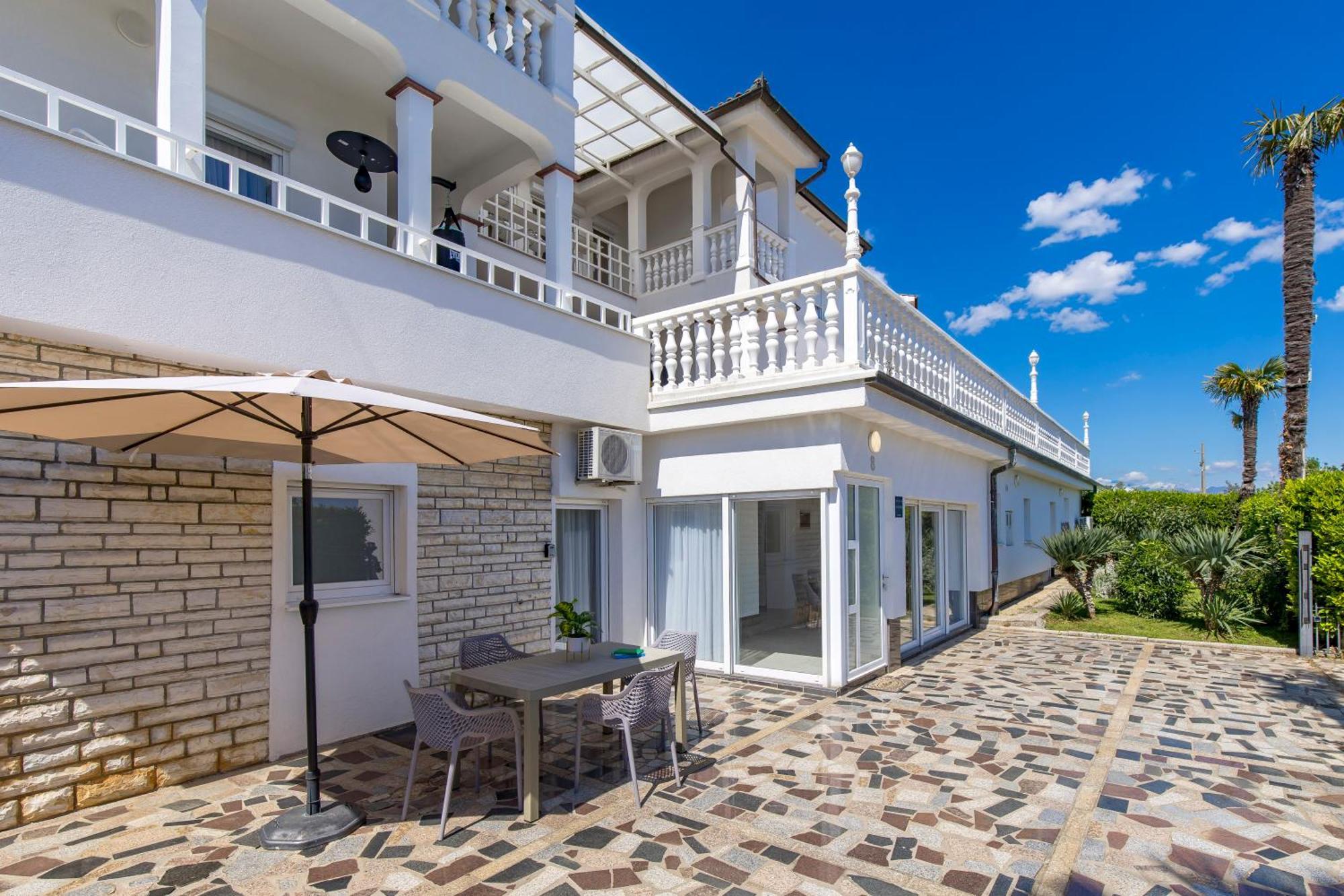 Villa Garden Apartment With Pool オパティヤ エクステリア 写真