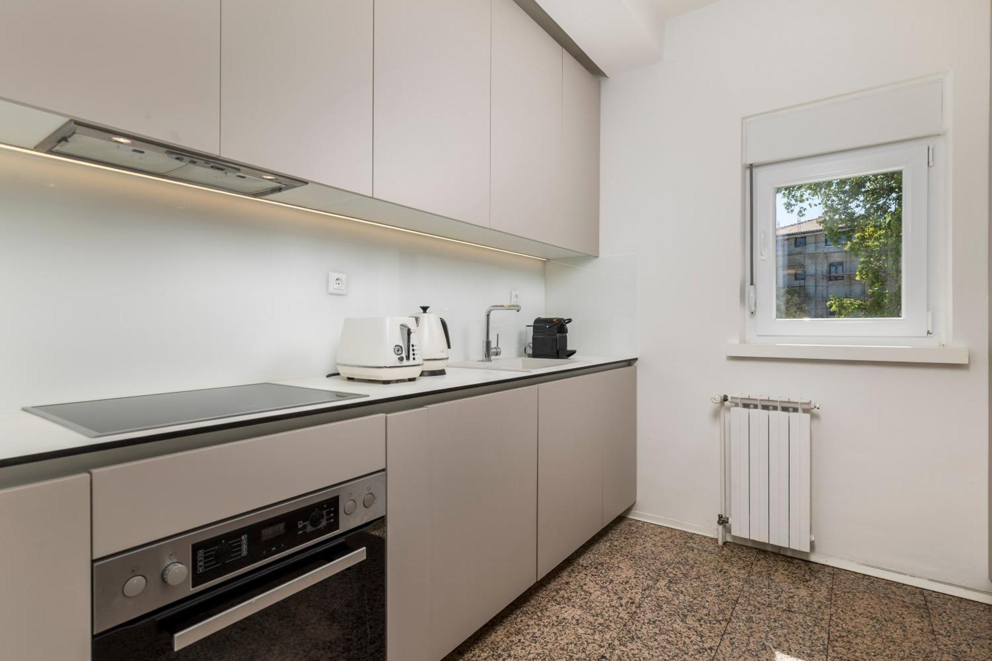 Villa Garden Apartment With Pool オパティヤ エクステリア 写真